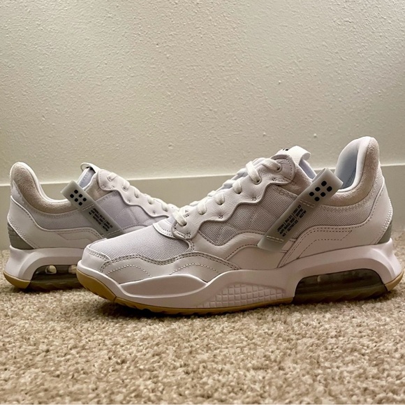 jordan ma2 white gum mens